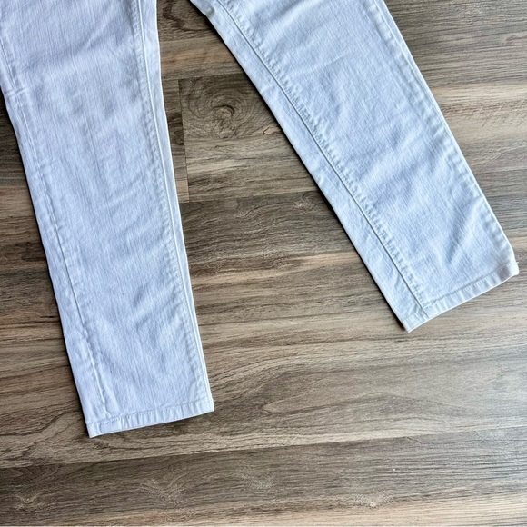 New York & Company Blue Stretch Skinny Jeans -  Sits at Waist - Size 6 - Picture 8 of 12